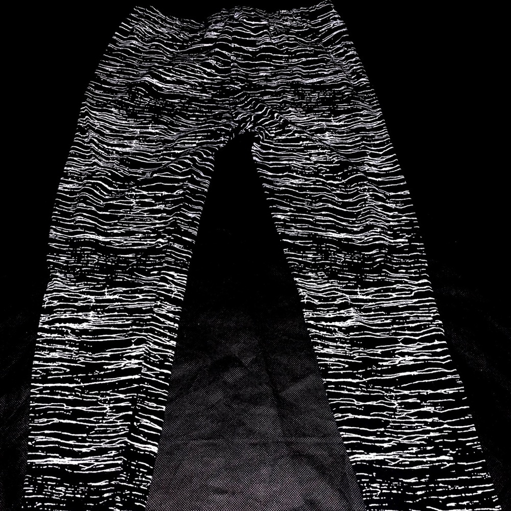 Static leggings